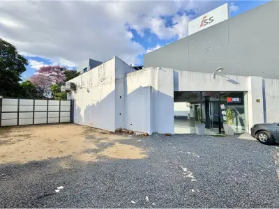 Terreno en venta en Ycua Sati, Asunción 4