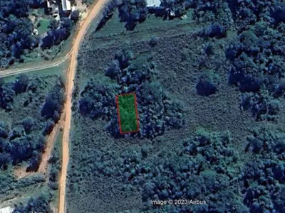 Terreno en venta en Ypacaraí, Hugua Hu, 360 m² 3