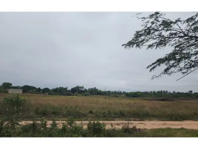 Terreno à venda em Ypacaraí, região Hugua Hu 4