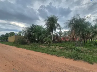 Terreno à venda em Ypacaraí, região de Pedrozo 4