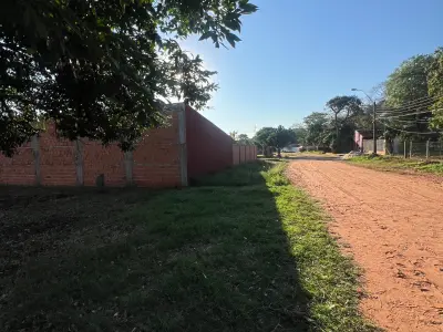 Terreno à venda em Ypané, bairro San Francisco 3