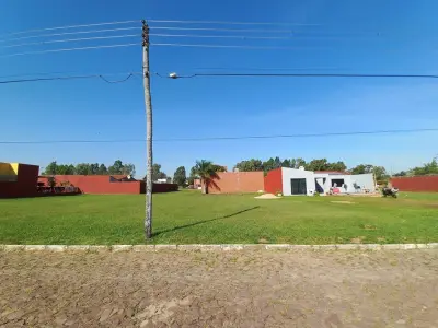 Terreno à venda no Ytororó Country Club, Ypané 2