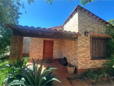 Terreno à venda em Zeballos Cué, Assunção 3