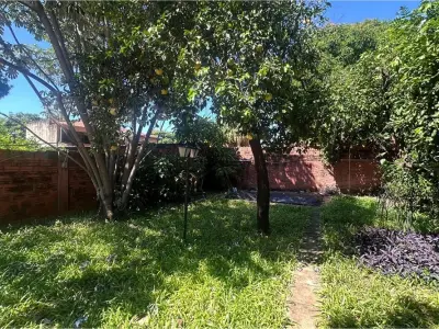 Terreno à venda em Zeballos Cué, Assunção 4