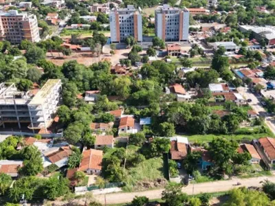 Terreno à venda na zona CIT, Luque 2