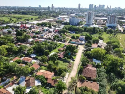 Terreno à venda na zona CIT, Luque 3