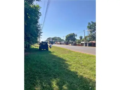 Terreno à venda no Acceso Sur, Itá 3