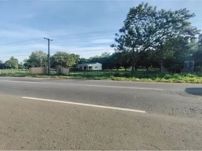 Terreno à venda sobre Acceso Sur, Itá, Central 3