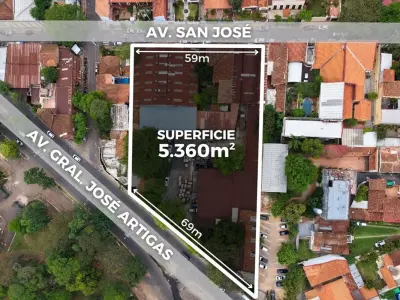 Terreno à venda na Av. Artigas, Las Mercedes 3