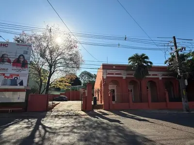 Terreno à venda na Av. General Artigas, Assunção 3