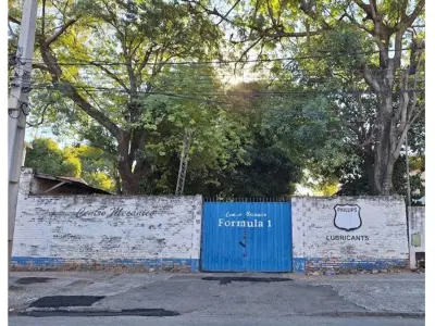 Terreno à venda na Avda. Itapuá, Santísima Trinidad 4