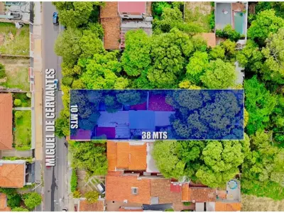 Land for sale on Cervantes street, Bella Vista 4