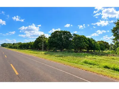Terreno en venta sobre Ruta Nº5 en Yby Yau, Concepción 4