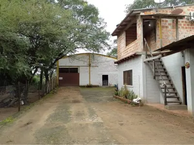 Terreno industrial con tinglado en venta en Piquete Cué, Limpio 3
