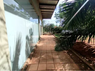 Terreno industrial en venta con depósito en Capiatá 4