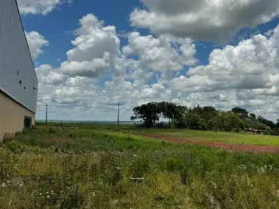 Terreno industrial en venta en Hernandarias – 1.200 m² 2
