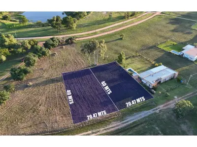 Land for sale 907 m² in Cantegril, San Bernardino 3