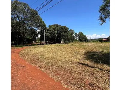 Terrenos en venta en Hernandarias, Alto Paraná 4