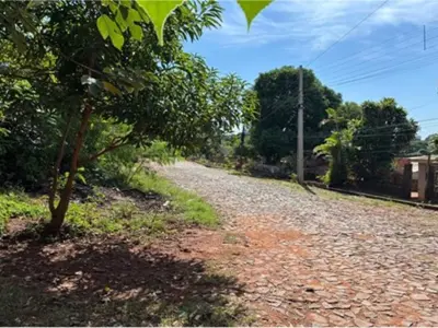 Terrenos en venta en Presidente Franco, Alto Paraná 3
