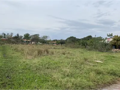 Terrenos à venda em Ypané, Central 3