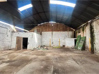 Tinglado comercial en alquiler en Fernando de la Mora Norte 4