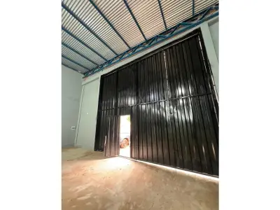 Galpão comercial para alugar em Hernandarias 5