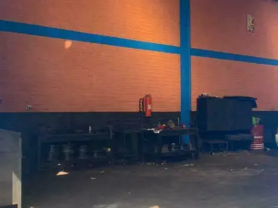 Warehouse with Office for Rent in San Miguel, Ciudad del Este 4
