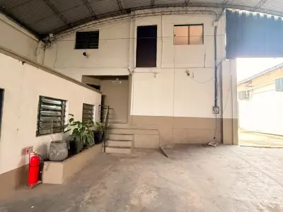 Tinglado en alquiler en Barrio Santa Ana, Asunción - 510 m² 2