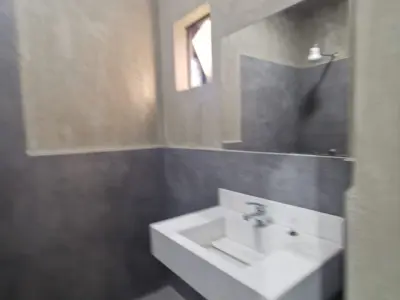 Warehouse for rent on main road in Ypané — 850 m² covered, USD 4,000/month 2