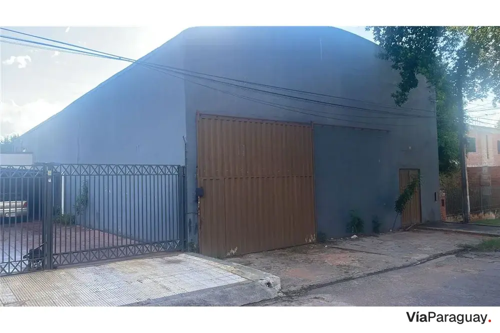 Galpão comercial à venda em Lambaré, San Roque González