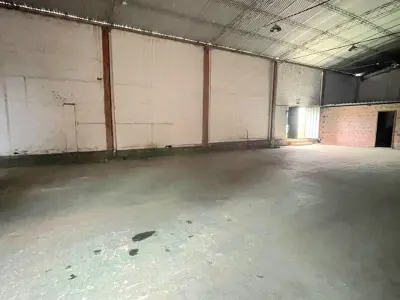 Tinglado en venta en Zeballos Cué, Asunción 2