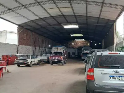 Galpão Industrial à Venda em Fernando de la Mora 2