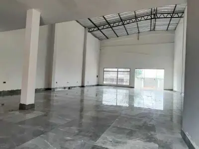 Galpão novo para alugar no Km 10 Acaray, Ciudad del Este 3