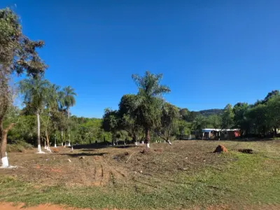 Três terrenos contíguos de 1.080 m² à venda em Candia, Atyrá 2