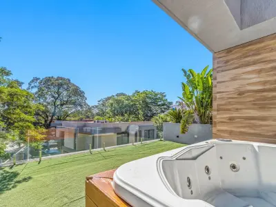 Triplex for sale in Colinas del Yacht gated community, Lambaré 2