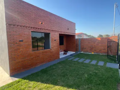 Casa de 2 dormitorios en venta en Isla Aveiro, Limpio 2