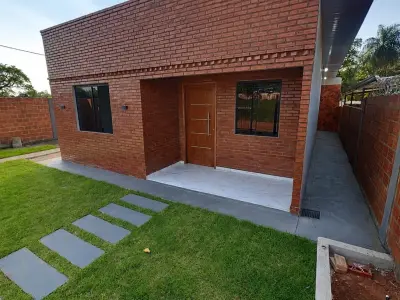 Casa de 2 dormitorios en venta en Isla Aveiro, Limpio 4