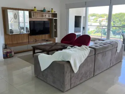 Apartamento de 3 quartos à venda em Aqua Village, Altos 3