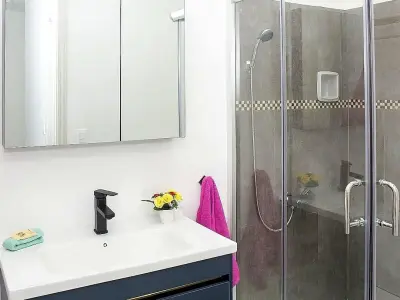 3-Bedroom Duplex with Pool in San Bernardino 4