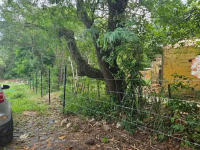 Terreno de esquina com 599 m² no bairro Ita Enramada, Assunção 3