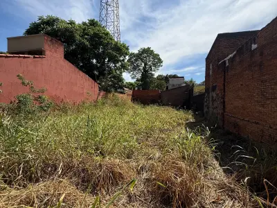 Terreno en venta en Barrio San José, Ciudad del Este 2