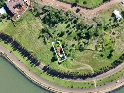 537 m² Land Plot on the Costanera in Santa Rosa, Encarnación 3