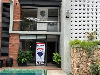 RE/MAX Summer