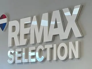 RE/MAX Selection